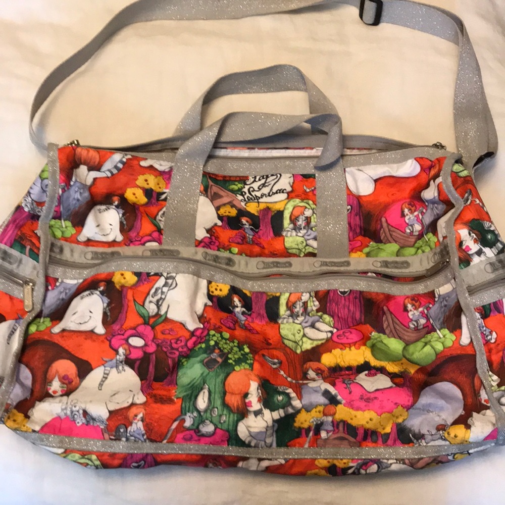 LeSportsac large weekender in Fafiness print